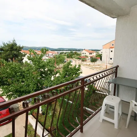 Apartmán With Parking Space Brodarica, Sibenik - 6313 *