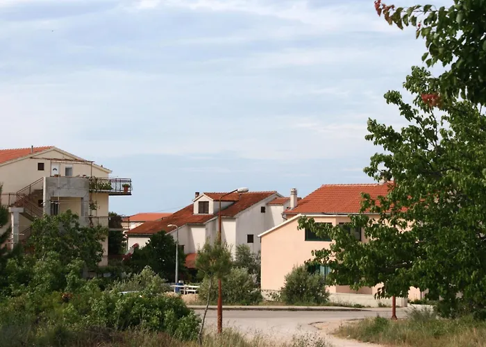 Appartement With Parking Space Brodarica, Sibenik - 6313 *