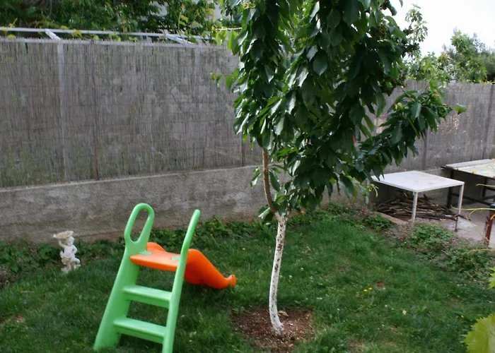 With Parking Space Brodarica, Sibenik - 6313 * Brodarica (Sibenik-Knin)
